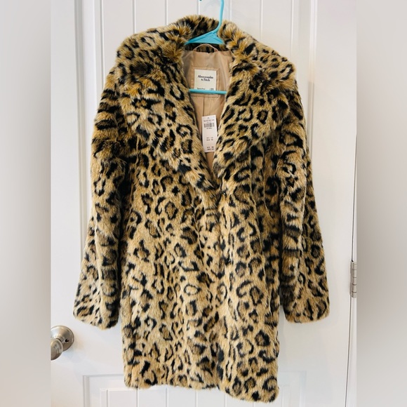 Abercrombie Leopard Jacket / Coat - Picture 4 of 4